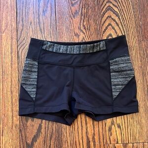 EUC Athleta biker shorts